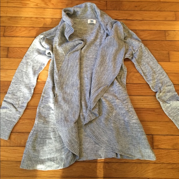 Gray medium length sweater - Picture 2 of 2